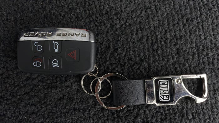 LAND ROVER RANGE ROVER SPORT-Key Close-up