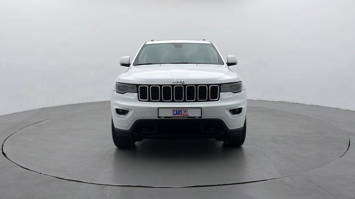 JEEP GRAND CHEROKEE-Front View