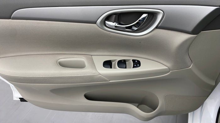 NISSAN SENTRA-Driver Side Door Panels Controls