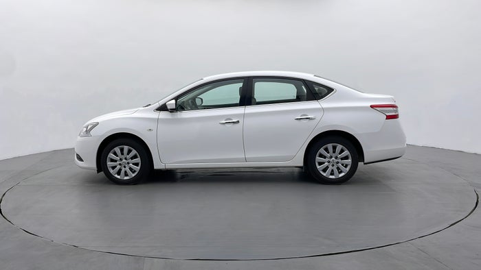 NISSAN SENTRA-Left Side View