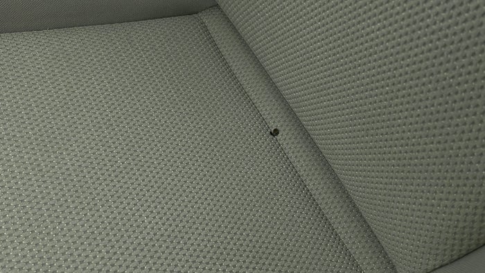 NISSAN SENTRA-Seat RHS Front Cigarette burn