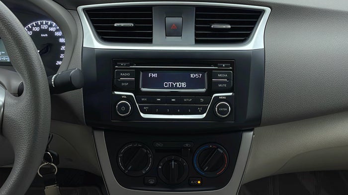 NISSAN SENTRA-Center Console