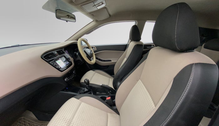 2018 Hyundai Elite i20 ASTA 1.2, Petrol, Manual, 94,708 km, Right Side Front Door Cabin