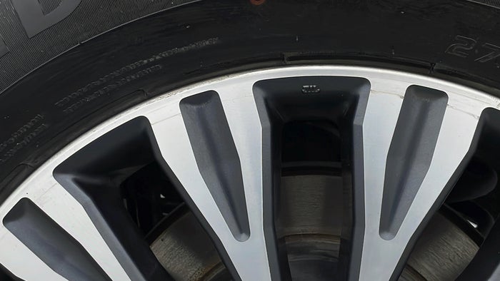 NISSAN PATROL-Alloy Wheel LHS Rear Scratch
