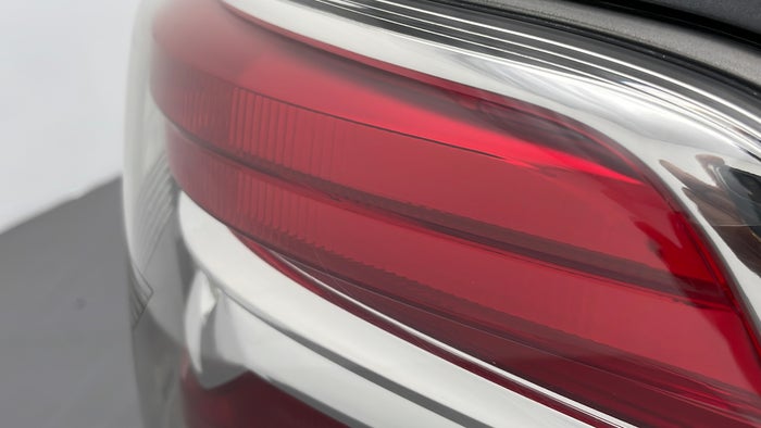 NISSAN PATROL-Tail Light RHS Scratched