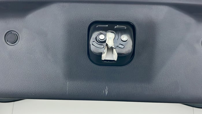 NISSAN PATROL-Door Interior Boot Door Scratch
