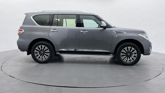 NISSAN PATROL-Right Side View