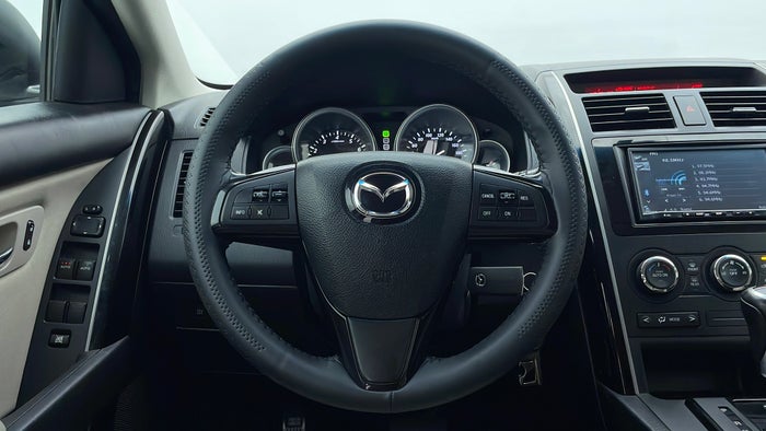 MAZDA CX 9-Steering Wheel Close-up