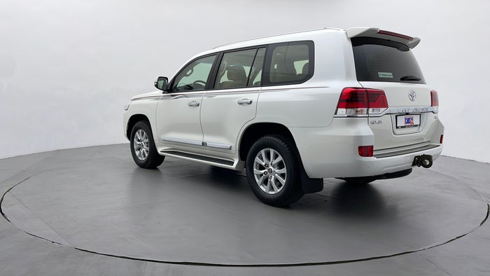 TOYOTA LAND CRUISER-Left Back Diagonal (45- Degree) View