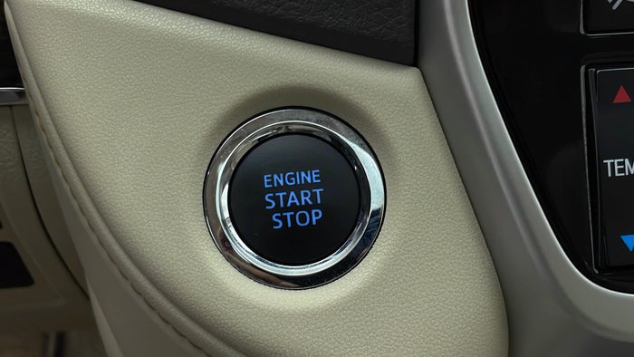 TOYOTA LAND CRUISER-Key-less Button Start