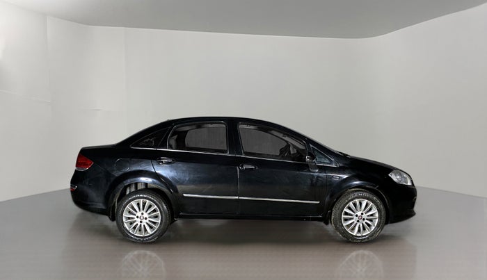 2015 Fiat Linea EMOTION 1.3, Diesel, Manual, 1,03,225 km, Right Side View