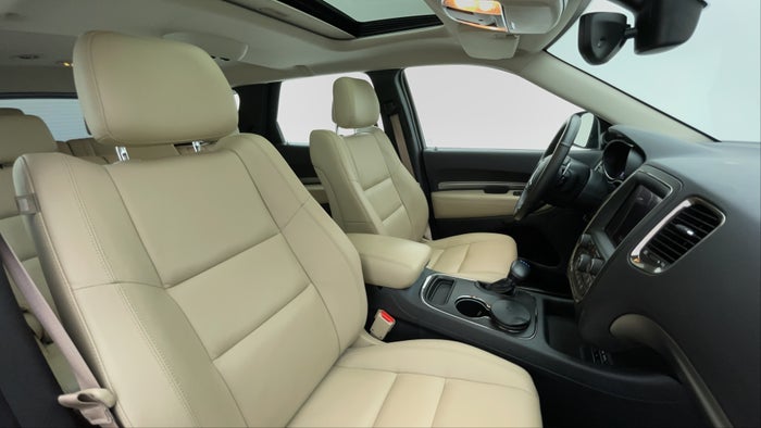 DODGE DURANGO-Right Side Front Door Cabin View