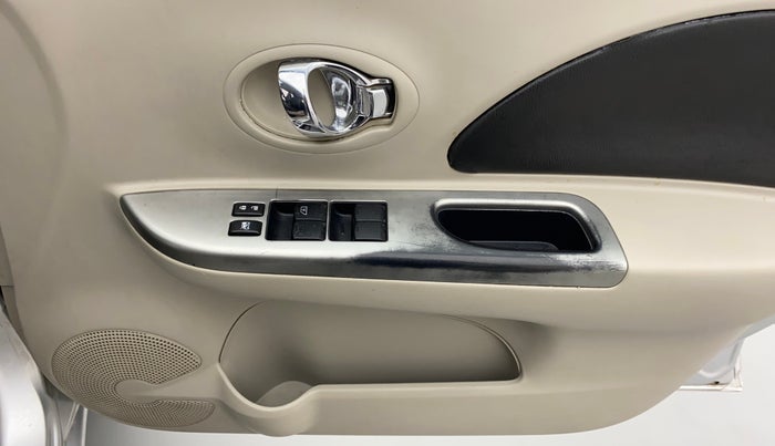 2014 Nissan Micra XV CVT, Petrol, Automatic, 53,202 km, Driver Side Door Panels Control