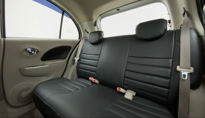2014 Nissan Micra XV CVT, Petrol, Automatic, 53,202 km, Right Side Rear Door Cabin