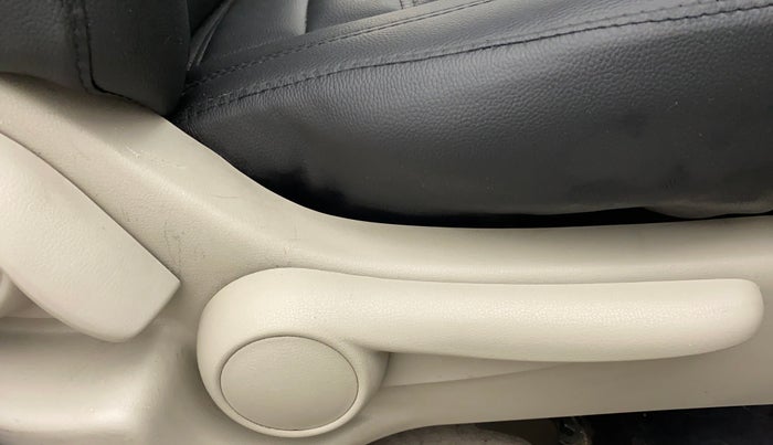 2014 Nissan Micra XV CVT, Petrol, Automatic, 53,202 km, Driver Side Adjustment Panel