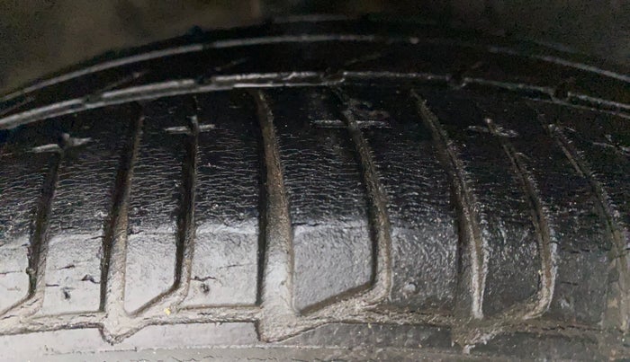 2014 Nissan Micra XV CVT, Petrol, Automatic, 53,202 km, Right Rear Tyre Tread
