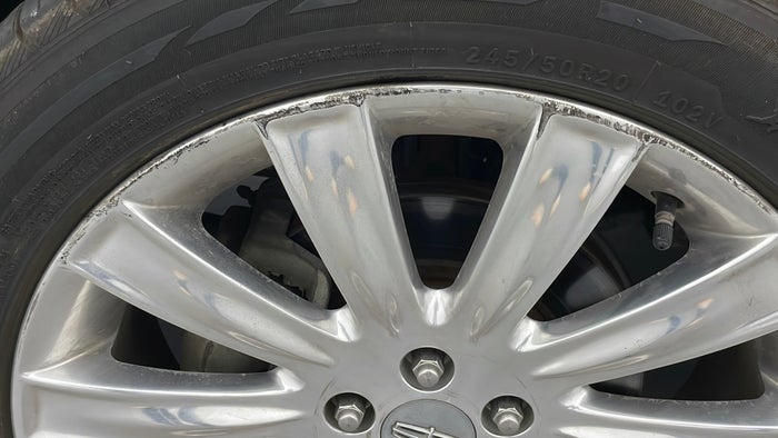 LINCOLN MKX-Alloy Wheel LHS Front Scratch