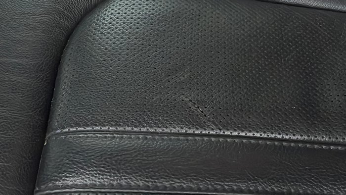 LINCOLN MKX-Seat 2nd row LHS Cover Torn