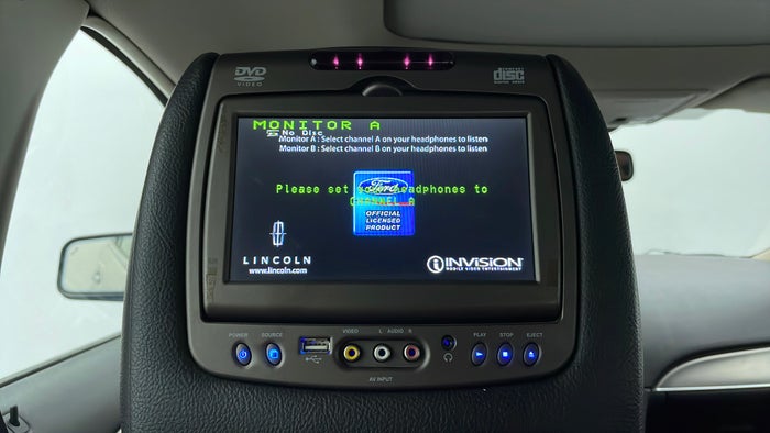 LINCOLN MKX-Display Screen For Rear Passengers
