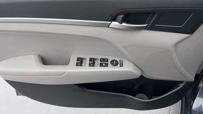 HYUNDAI ELANTRA-Driver Side Door Panels Controls