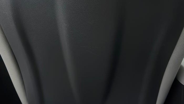 HYUNDAI ELANTRA-Seat LHS Front Scratch