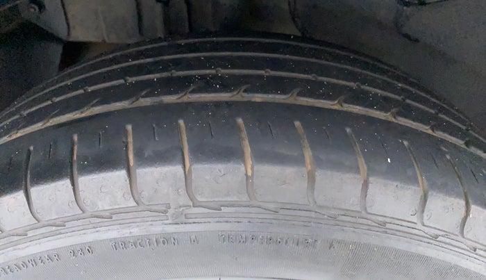 2019 Tata NEXON XM 1.2, Petrol, Manual, 19,825 km, Right Rear Tyre Tread