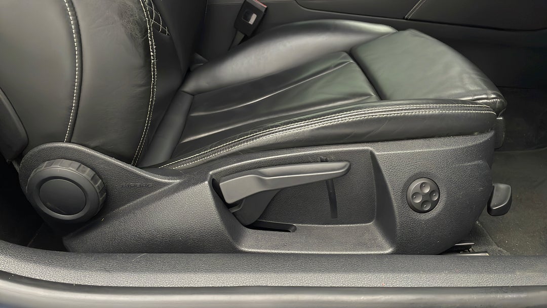 2015 Audi S3 2.0 Tfsi Quattro, Automatic, 109211 km, Drivers Side Adjustment Panel