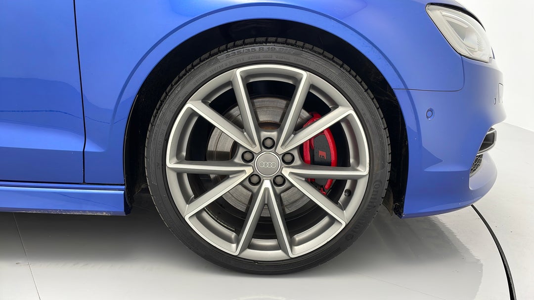 2015 Audi S3 2.0 Tfsi Quattro, Automatic, 109211 km, Right Front Wheel