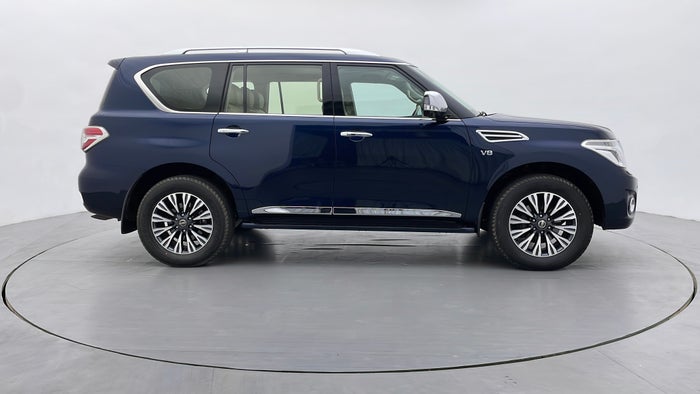 NISSAN PATROL-Right Side View