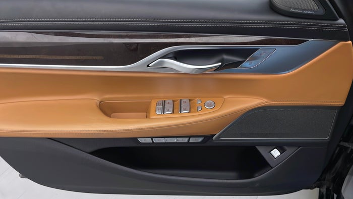 BMW 7 SERIES-Driver Side Door Panels Controls