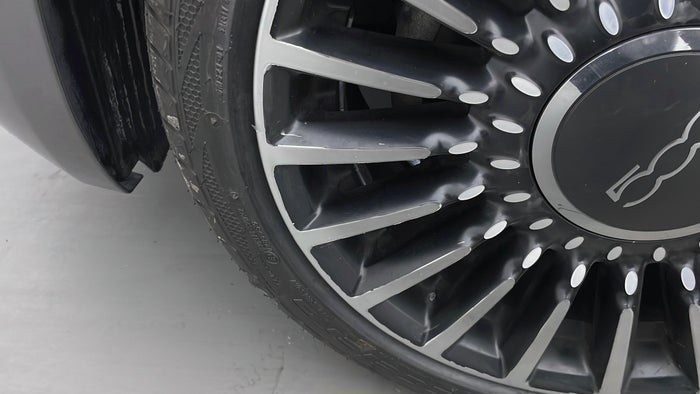 FIAT 500-Alloy Wheel LHS Front Scratch