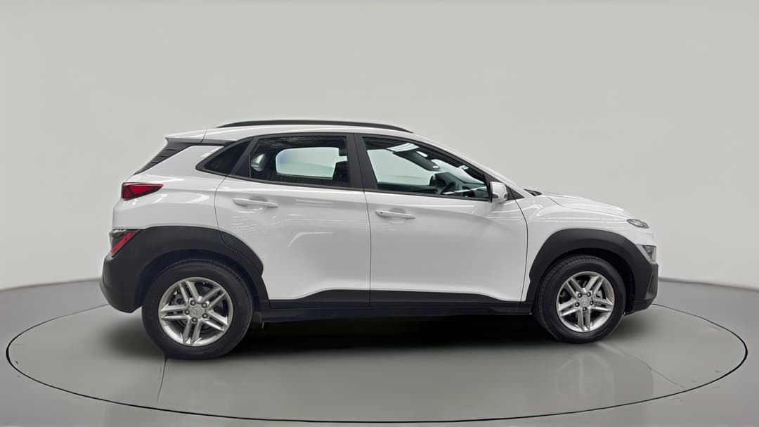 2022 Hyundai Kona (FWD), Automatic, 76210 km, Right Side View