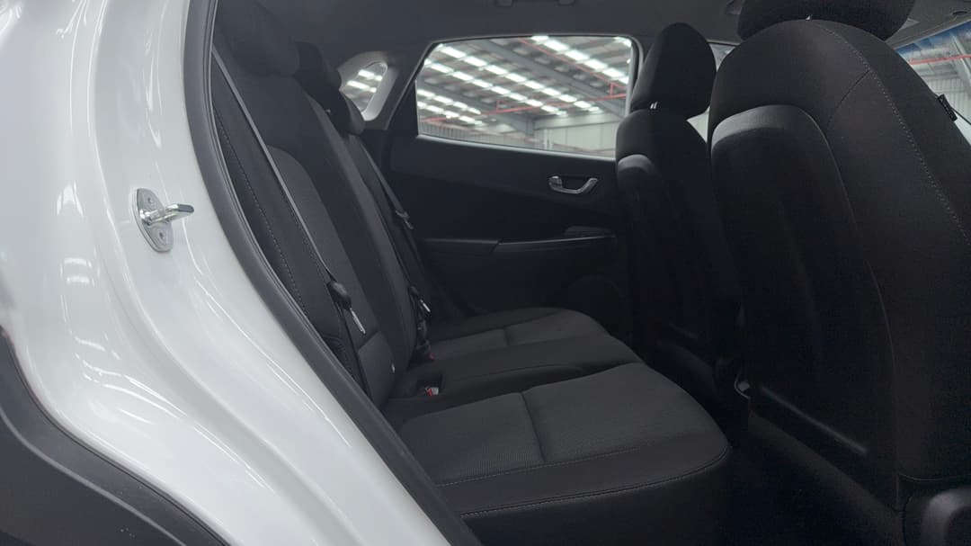 2022 Hyundai Kona (FWD), Automatic, 76210 km, Right Side Rear Door Cabin View