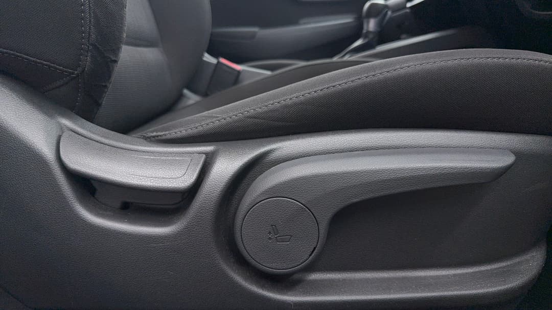 2022 Hyundai Kona (FWD), Automatic, 76210 km, Drivers Side Adjustment Panel