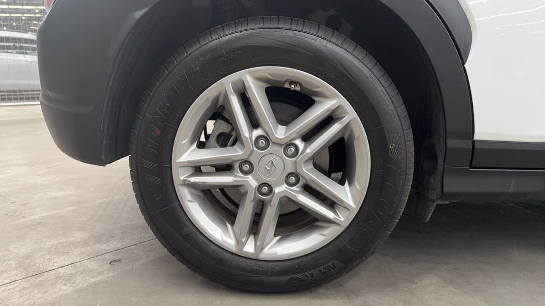 2022 Hyundai Kona (FWD), Automatic, 76210 km, Right Rear Wheel