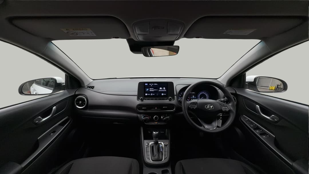 2022 Hyundai Kona (FWD), Automatic, 76210 km, Dashboard View