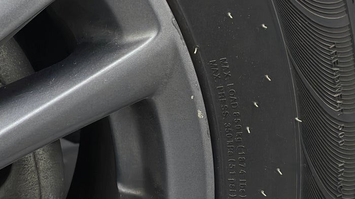 MAZDA CX-5-Alloy Wheel RHS Front Scratch