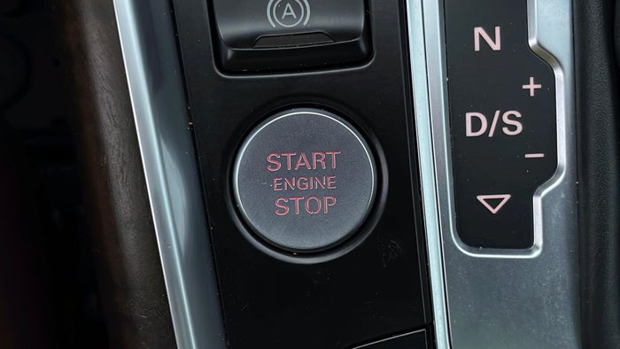AUDI Q5-Key-less Button Start