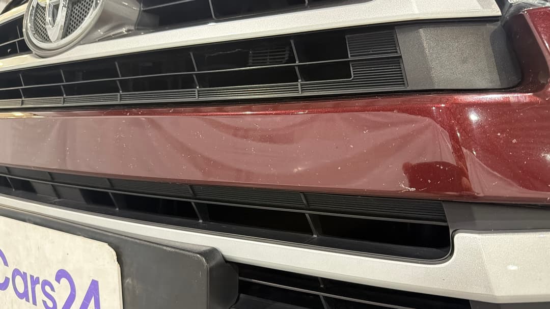 2017 Toyota Kluger Gx (4x4), Automatic, 163036 km, Bumper Front Chip