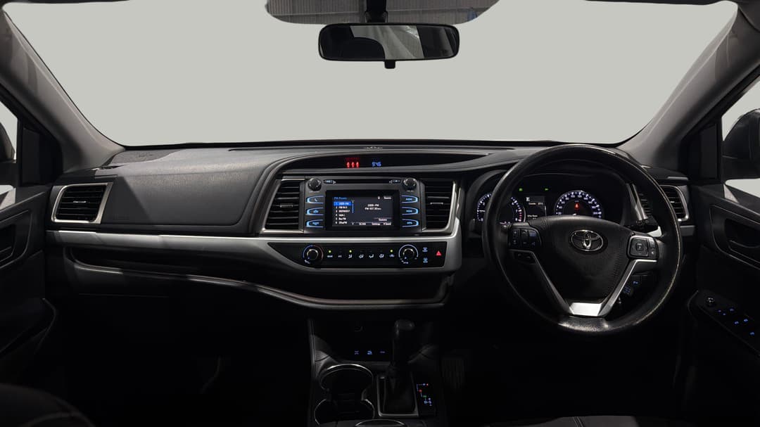 2017 Toyota Kluger Gx (4x4), Automatic, 163036 km, Dashboard View