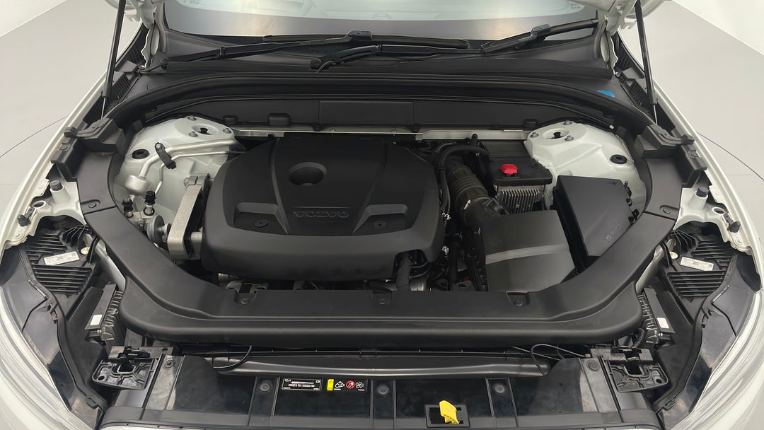 Open Bonnet (Engine)