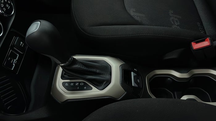 JEEP RENEGADE-Gear Lever
