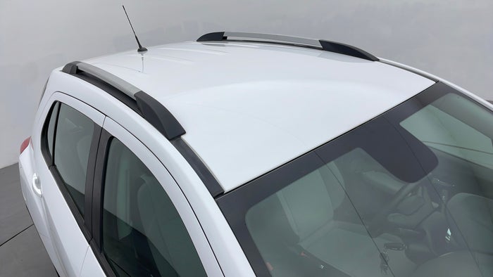 CHEVROLET TRAX-Roof/Sunroof View