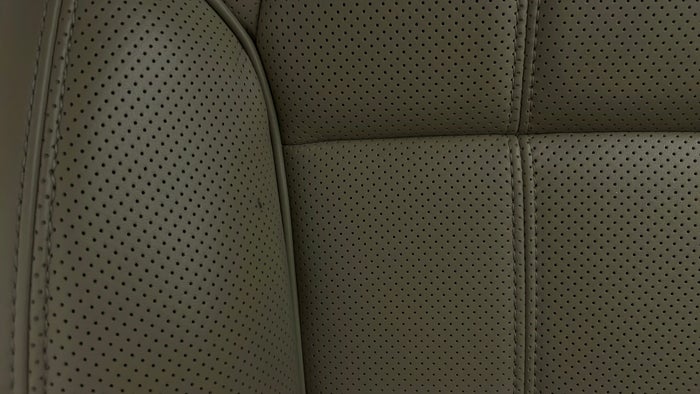 LAND ROVER RANGE ROVER SPORT-Seat LHS Front Cover Torn