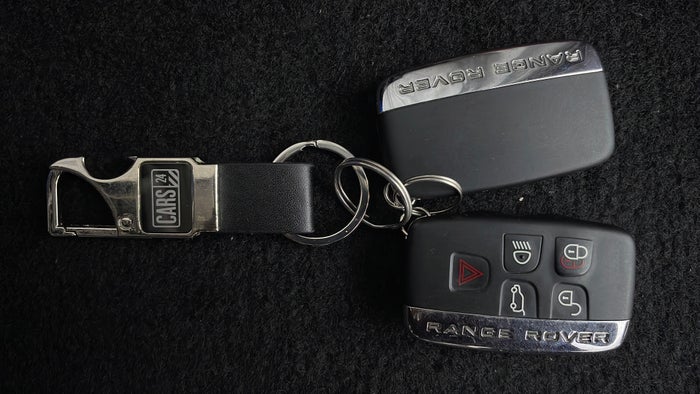 LAND ROVER RANGE ROVER SPORT-Key Close-up