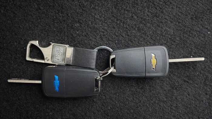 CHEVROLET MALIBU-Key Close-up