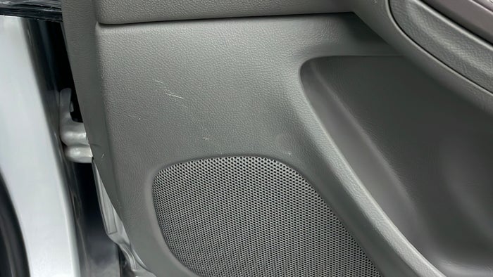 CHEVROLET MALIBU-Door Interior RHS rear Scratch