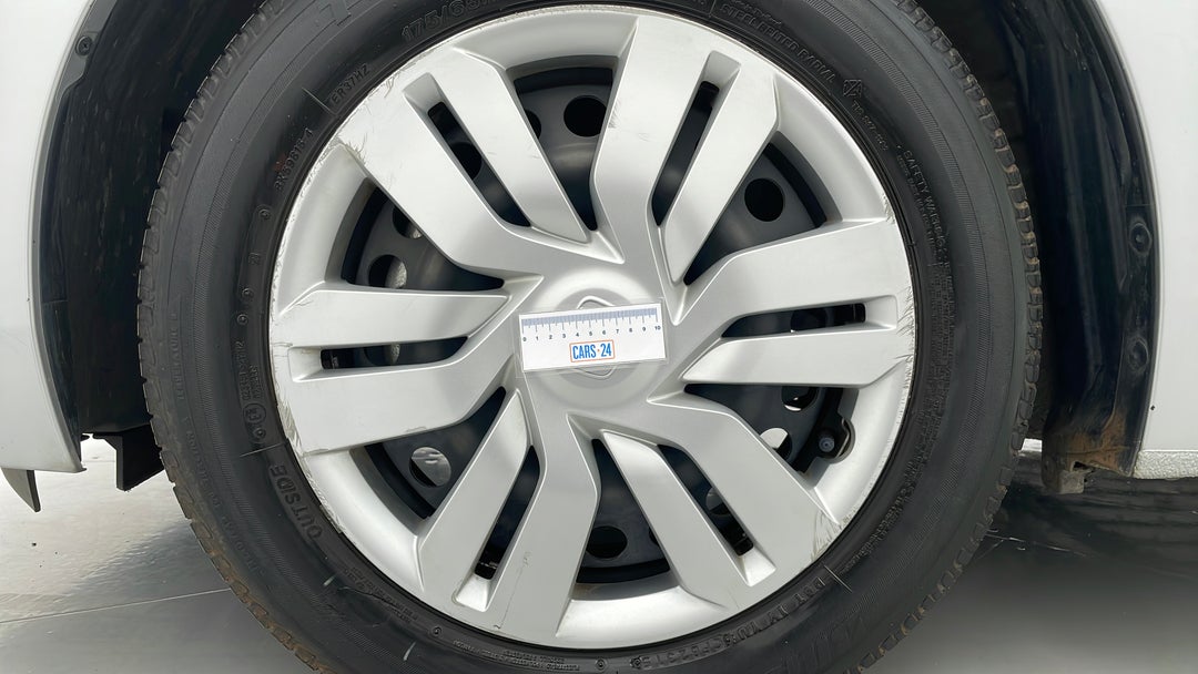 Wheels Rim Front LHS Gutter Rash