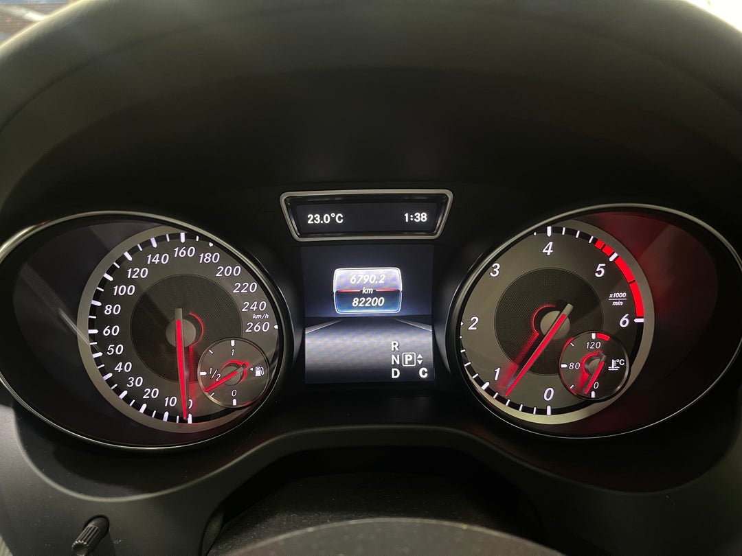 2016 Mercedes-benz GLA 200 D, Automatic, 82200 km, Odometer View