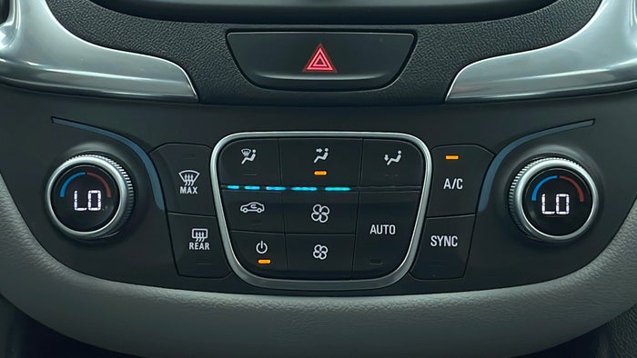 CHEVROLET EQUINOX-Automatic Climate Control